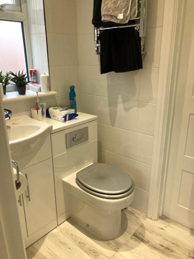 Little Acorns Apartment St Albans Bagian luar foto